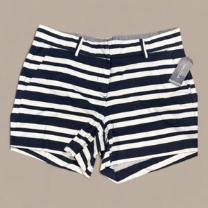 Nautica Striped Navy and White Shorts sz 8 women designer bottom casual beach
